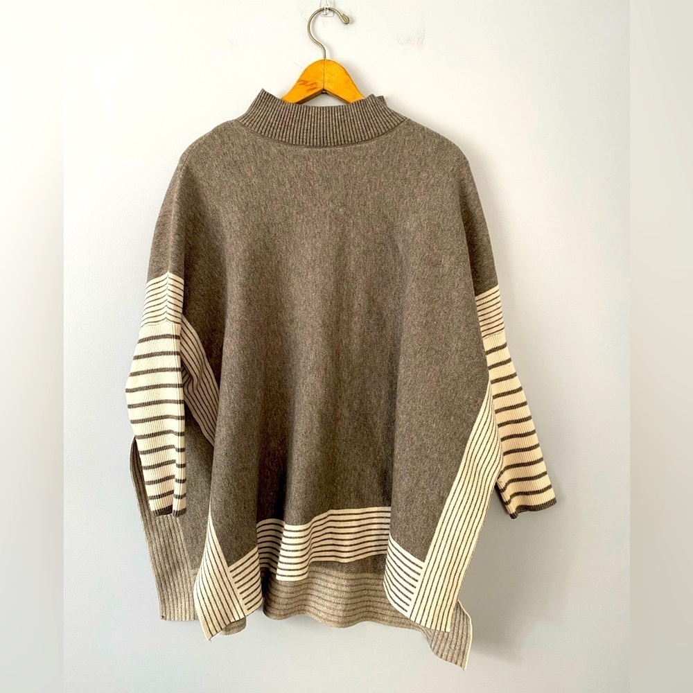 Chicwish Women’s Poncho One Size Mock Turtle Neck Side Slit Gray Knit Sweater